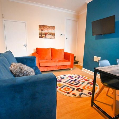 Clarice House By Yourstays, 3 Bedroom House By University Of Staffordshire Stoke-on-Trent エクステリア 写真