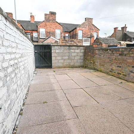 Clarice House By Yourstays, 3 Bedroom House By University Of Staffordshire Stoke-on-Trent エクステリア 写真