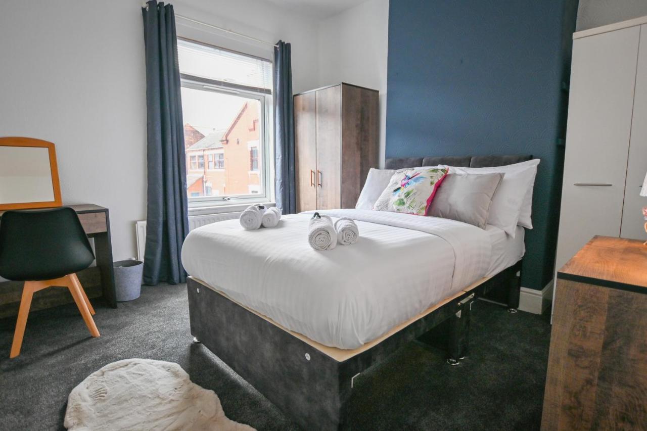Clarice House By Yourstays, 3 Bedroom House By University Of Staffordshire Stoke-on-Trent エクステリア 写真