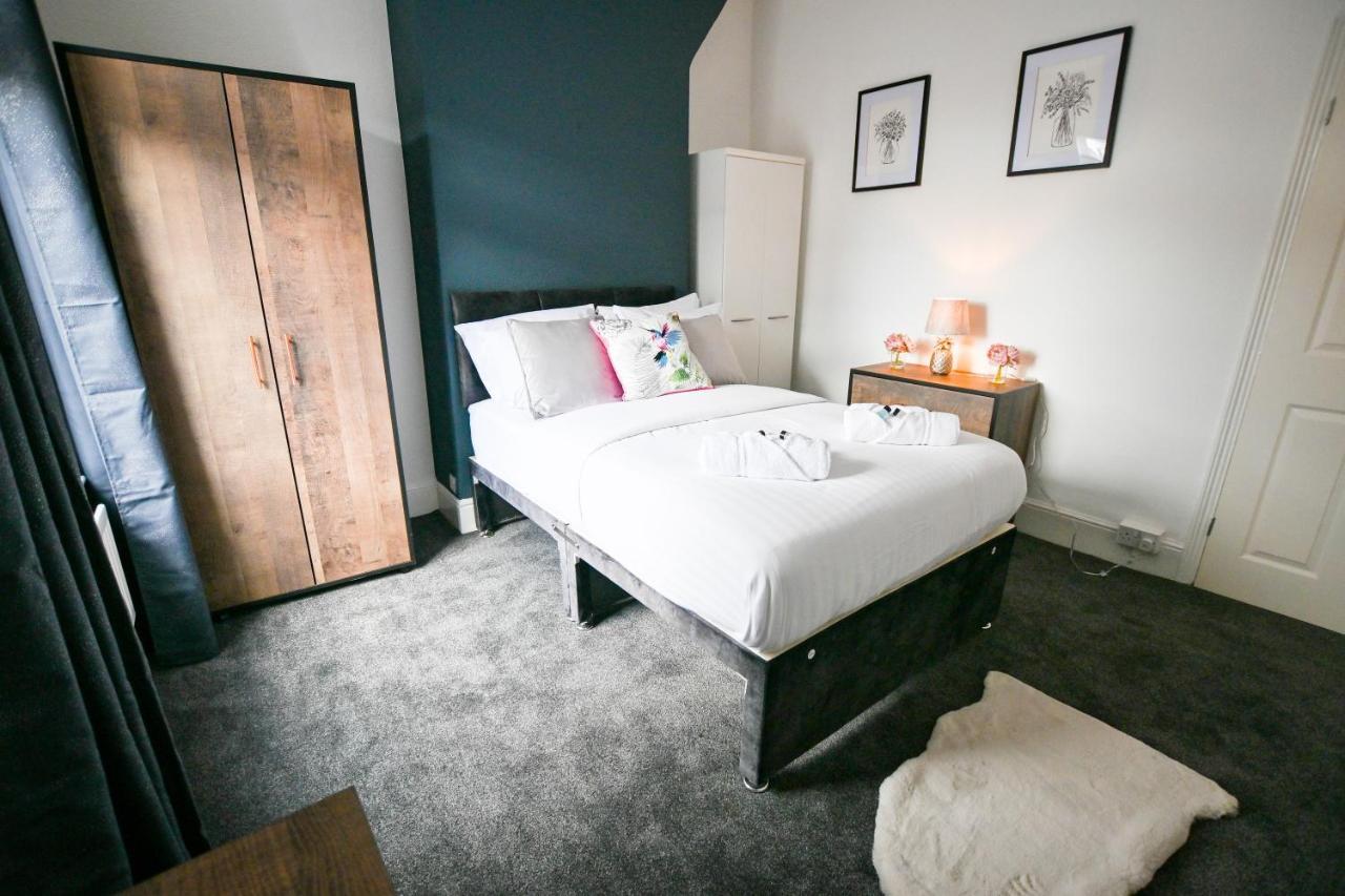 Clarice House By Yourstays, 3 Bedroom House By University Of Staffordshire Stoke-on-Trent エクステリア 写真