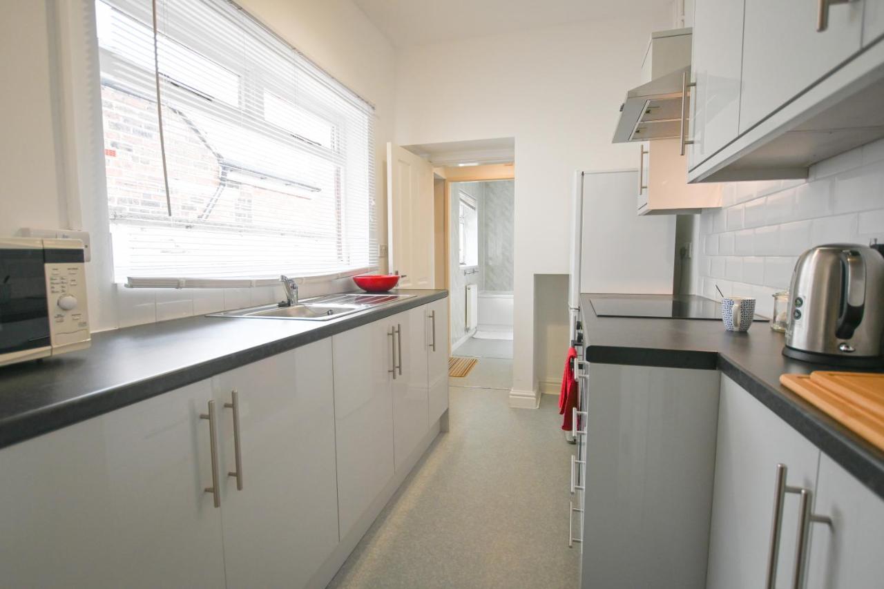 Clarice House By Yourstays, 3 Bedroom House By University Of Staffordshire Stoke-on-Trent エクステリア 写真